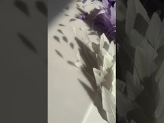 Gansveren bloemmontage met draad accessoire